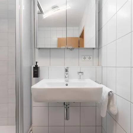 Untersee-suite Istayunixi Seenaehe-terrasse-workspace-netflix-parkplatz