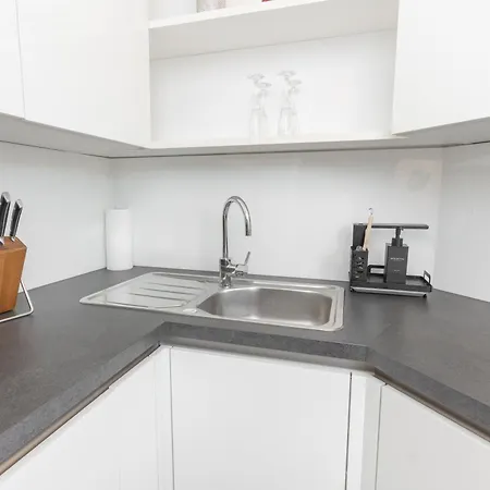 Untersee - Seenaehe - Terrasse - Arbeitsplatz Apartman