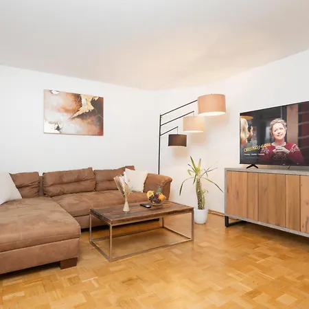 Appartement Untersee-suite Istayunixi Seenaehe-terrasse-workspace-netflix-parkplatz